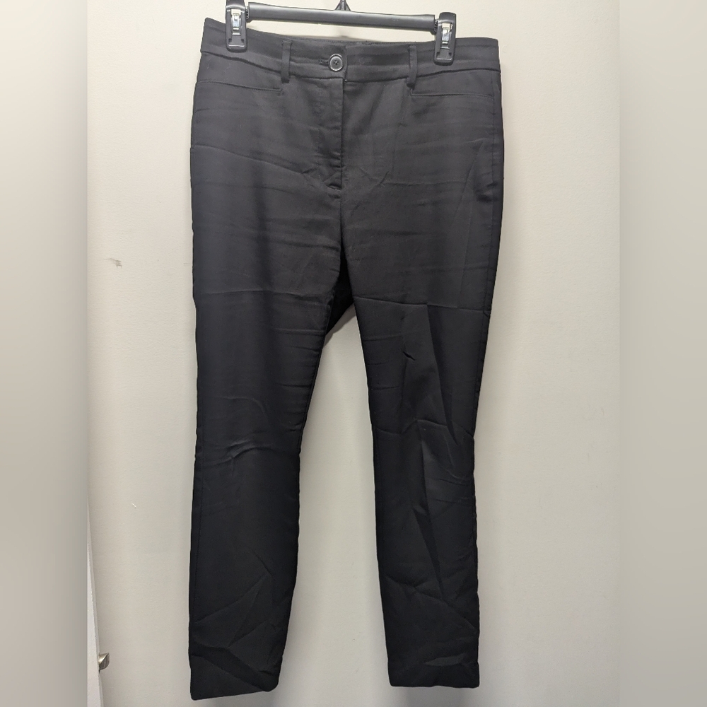 LOFT Size 6 Black Sutton Skinny Pant